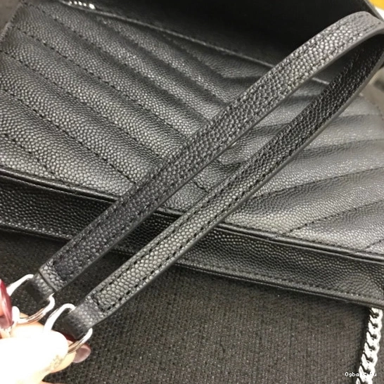 CHAIN MATELASSÉ YSL CASSANDRE WALLET 0813